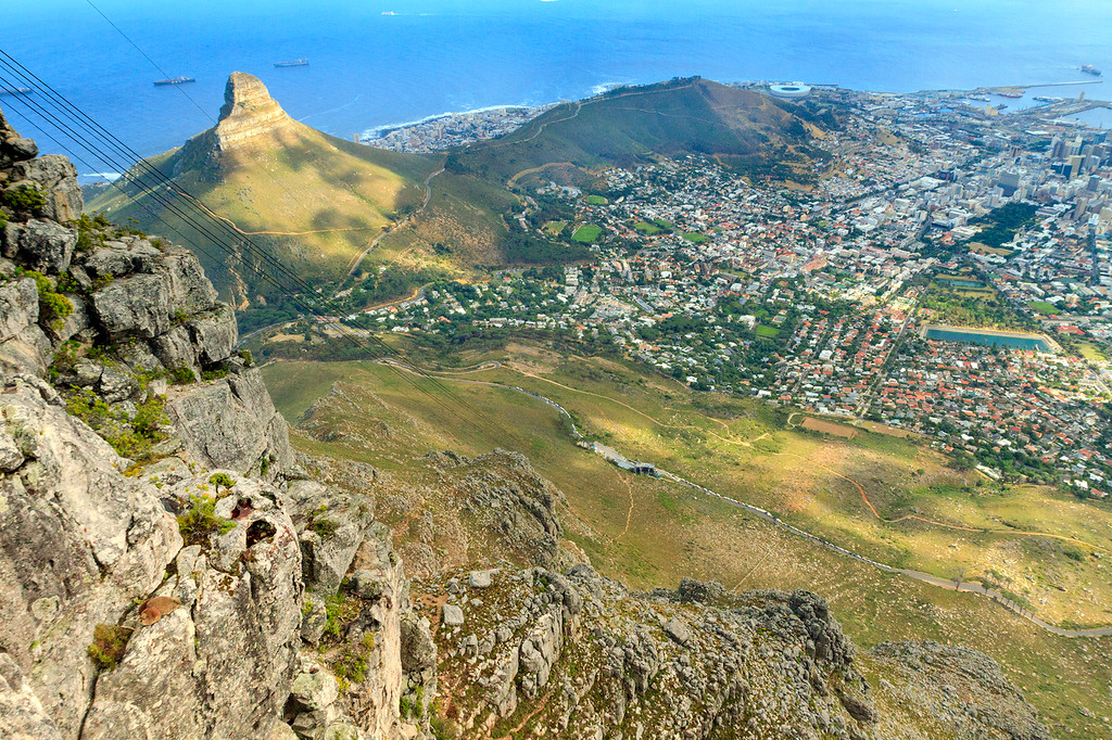 capetown-table-mountain-view-XL.jpg