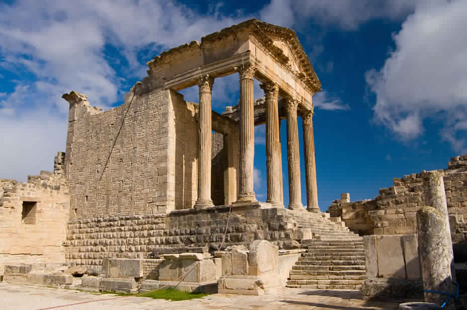 dougga-tunisie.jpg