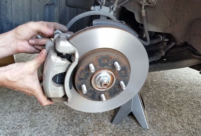 enternamehere-new-brake-rotor-jschindler-automotive-repair-diy.jpg