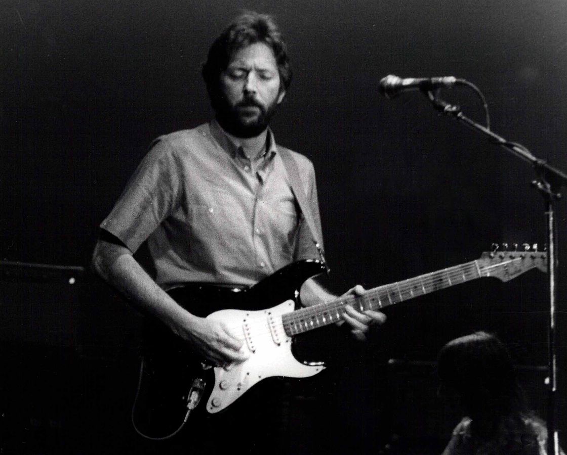 1120px-Eric_-slowhand-_Clapton.jpg