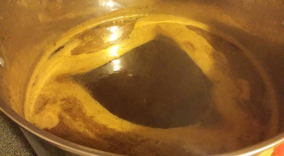 Cluster hops in boiling wort