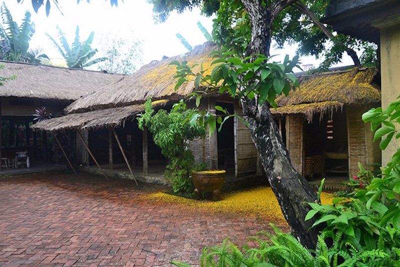 A house in the The Vinahouse Craft Village.jpg