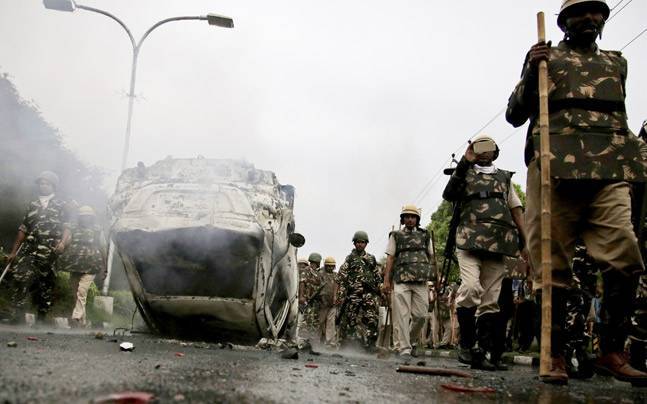 violence-hits-panchkula-story_647_082517103710_082817120744.jpg