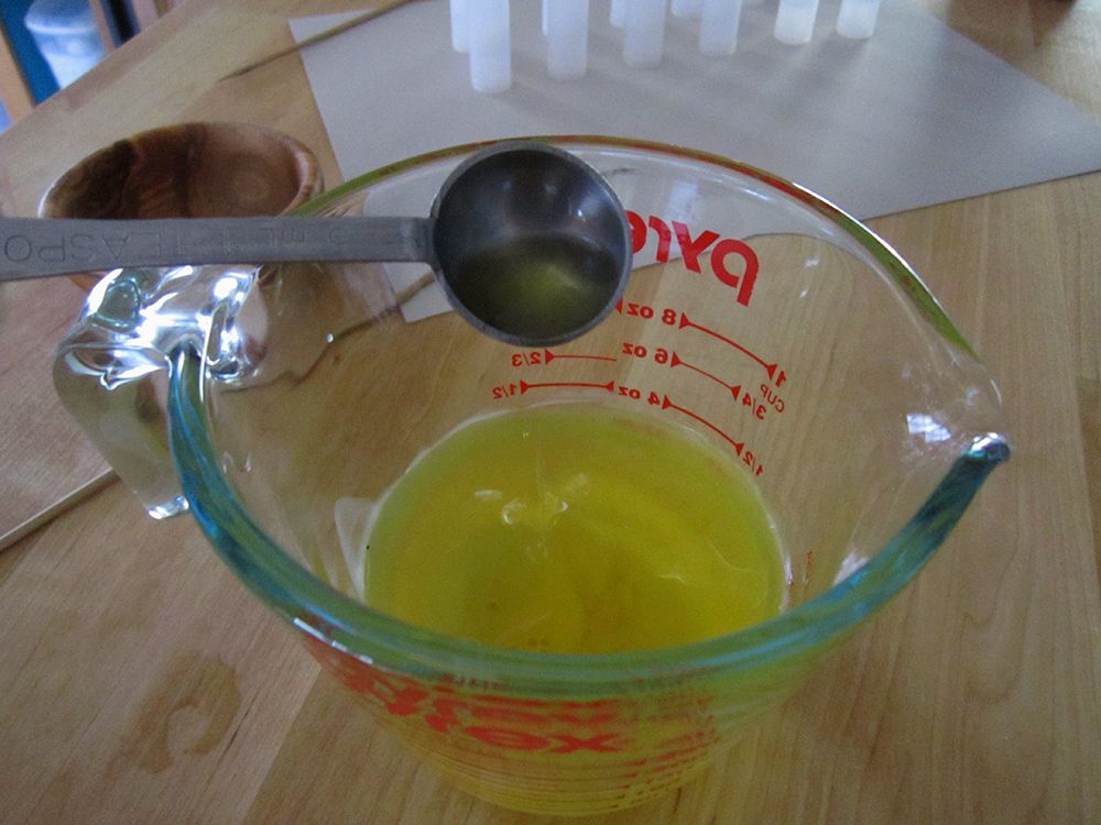 making lip balm 1i.jpg