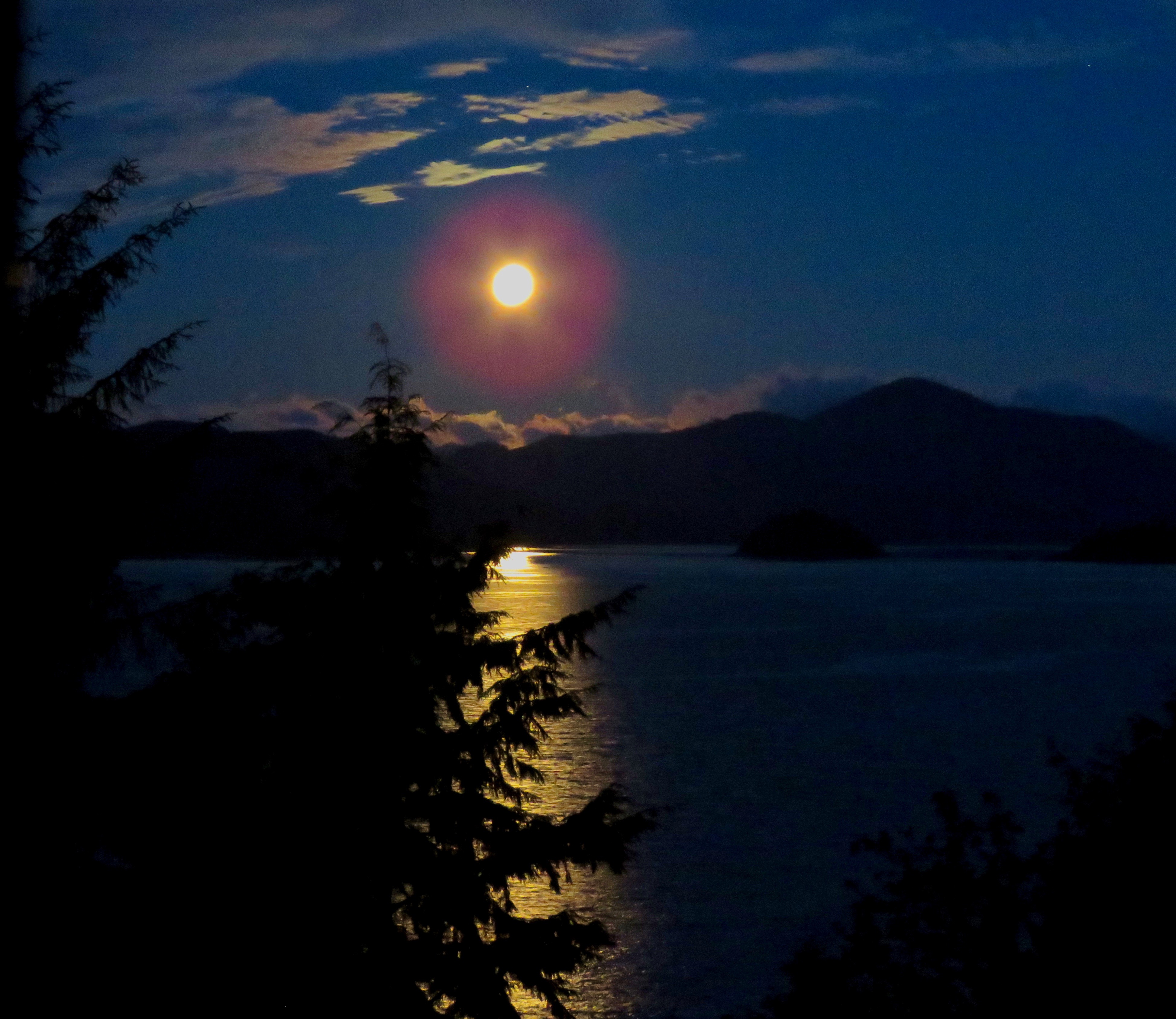 05 Eric Boucher's Photography, "Moonset Waters".jpg