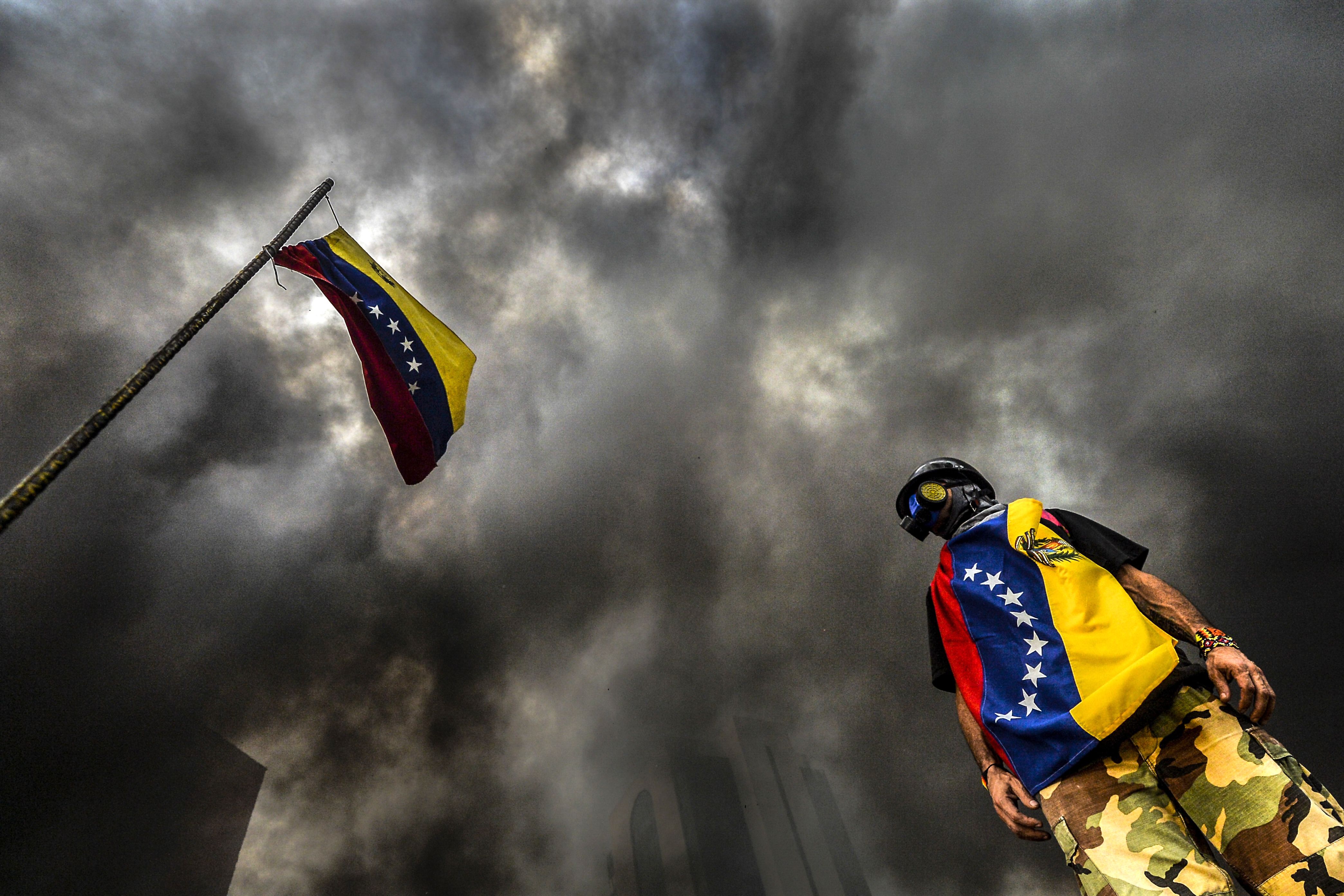 topshots-topshot-venezuela-crisis-opposition-protest_17357536.jpg