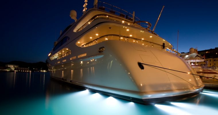 Luxury-yacht-760x400.jpg
