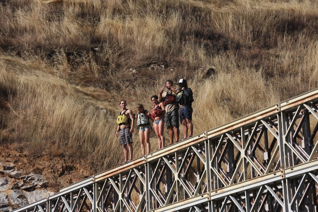 Webp.net-gifmaker (1).gif