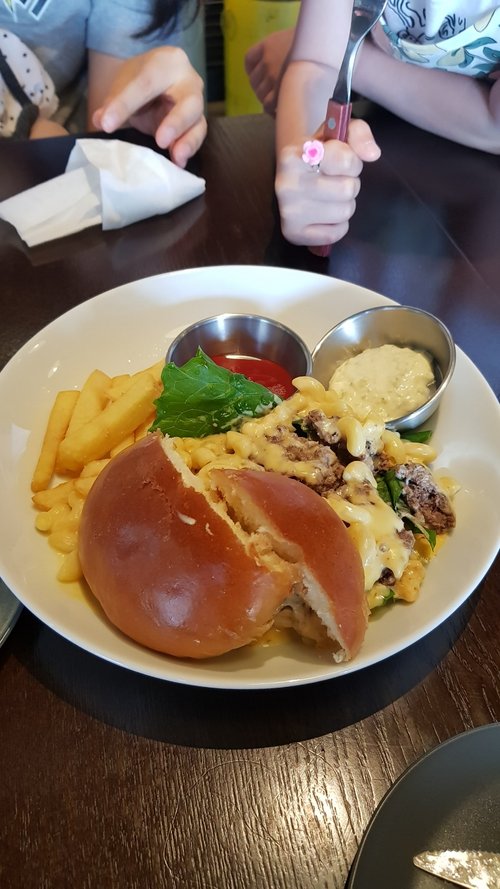 KakaoTalk_20180604_145204047.jpg