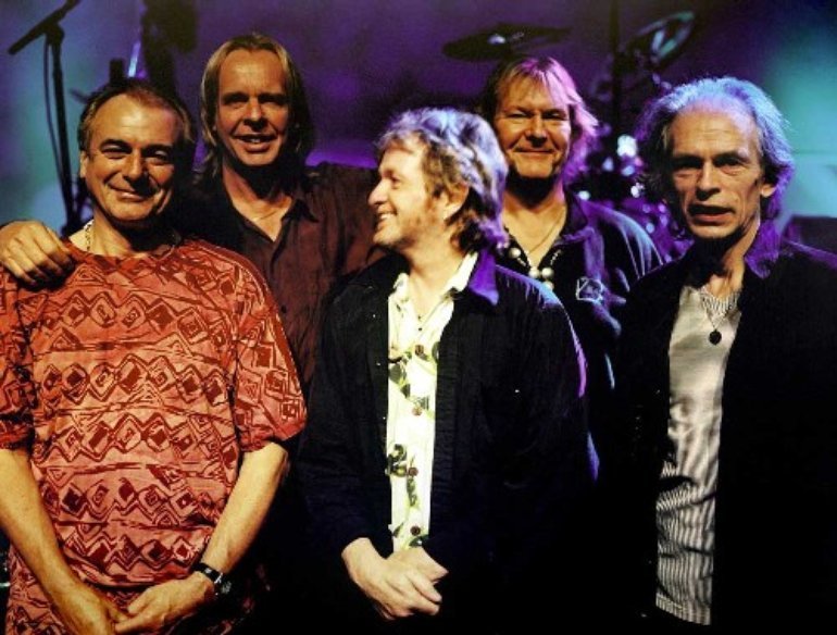 группа yes солист. Yes группа фото 1969. слушать песню yes. группа yes 1972. Anderson bruford wakeman howe.