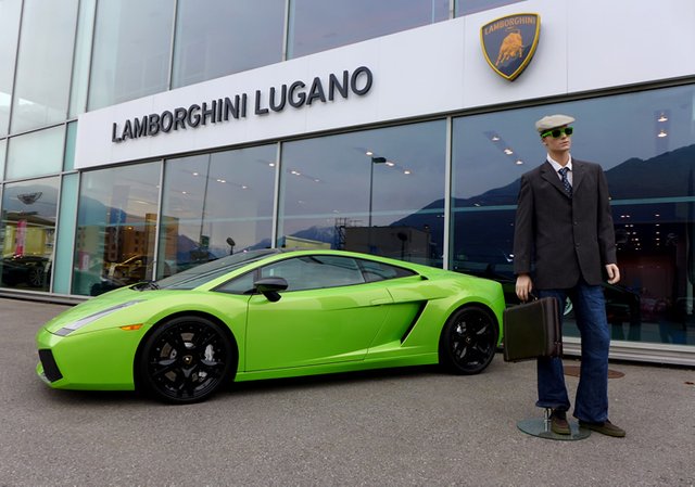 lambo-01.jpeg