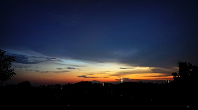DSC07715b.jpg