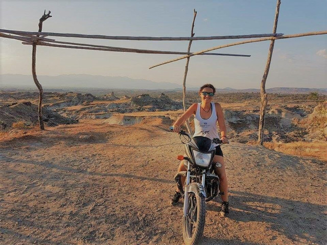 #1 Riding Motor Bike and Chilling in the Pools of the Tatacoa Desert
