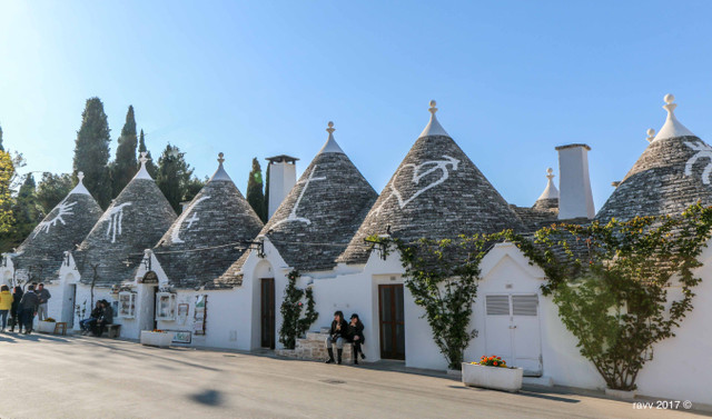 #1 Alberobello