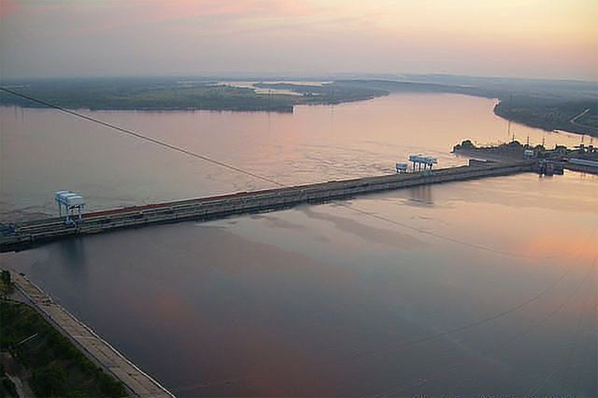 Время балаково саратовская