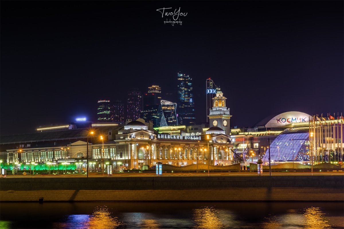 Москва киевская. Киевская площадь Москва. Площадь Киевского вокзала. Ялчин Киевская площадь. Площадь Киевского вокзала 1 Москва.