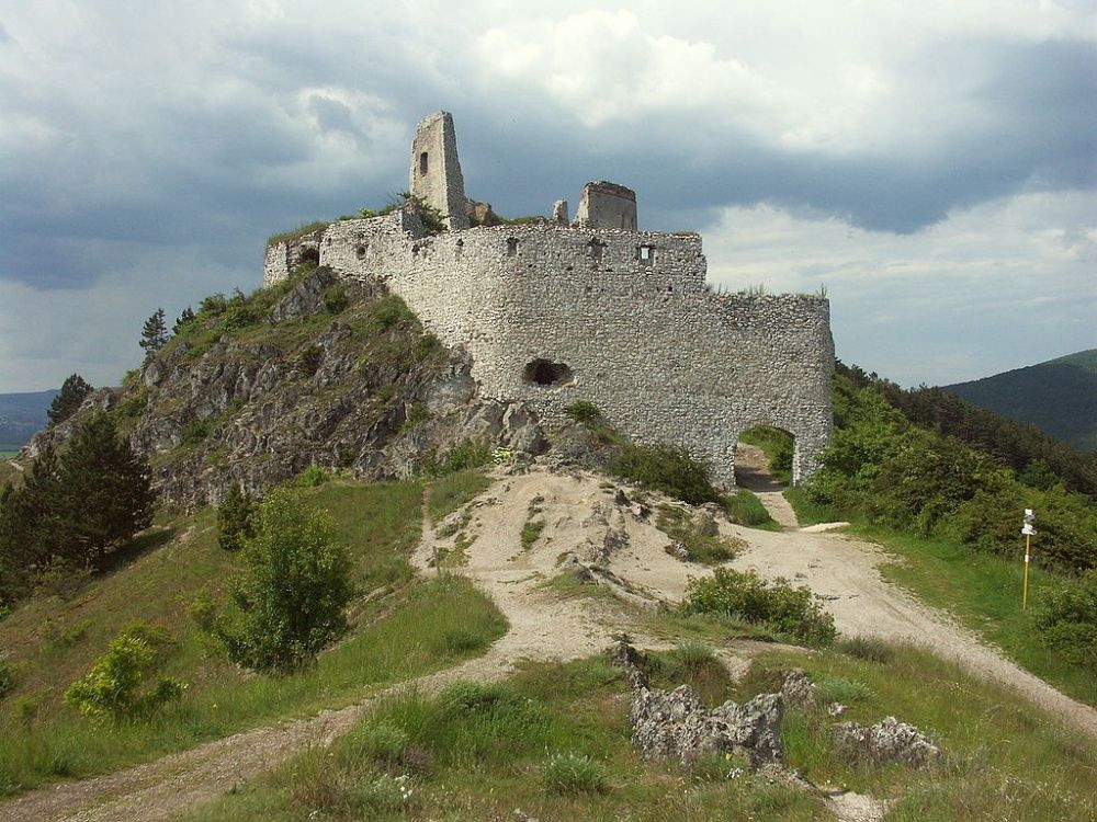 Castillo 2.jpg