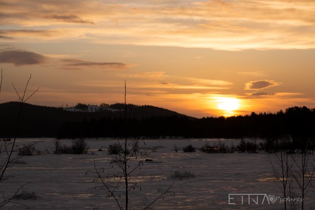 Sun rise-3.jpg