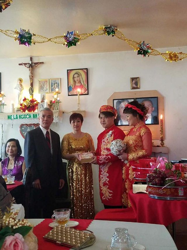 HNY PARENTS 16729547_10154480561917956_6017266818472604163_n.jpg