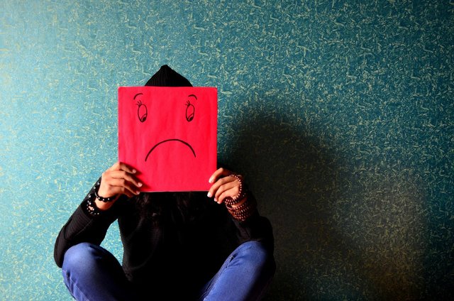 unhappy-g4a93291bd_1920.jpg