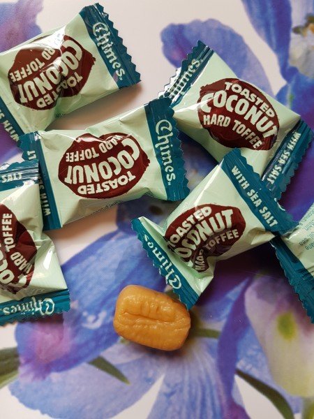 Нуга ирис лонка. Вкус ириски. Конфеты ириски. Сосательные конфеты со вкусом ириски. Ирис сливочная тянучка.