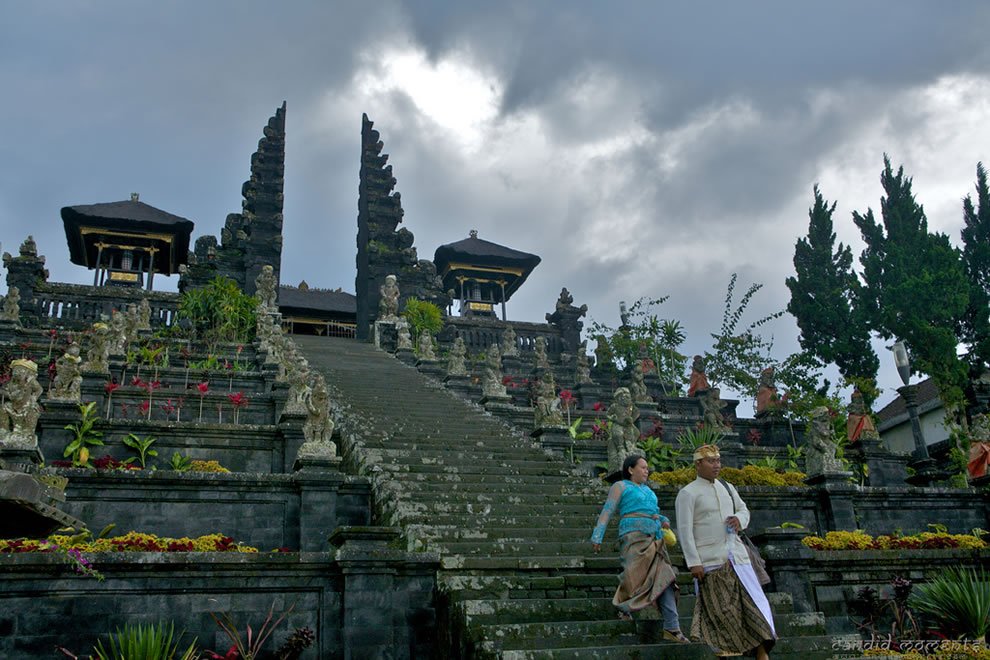 Besakih Temple Бали