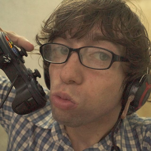 2014-12-21 - Sunday - 12:29 AM PST Posted to Facebook Profile Picture - Oatmeal Joey Arnold JA Old Ink HCM Q1 VN Vietnam New Camera.jpg