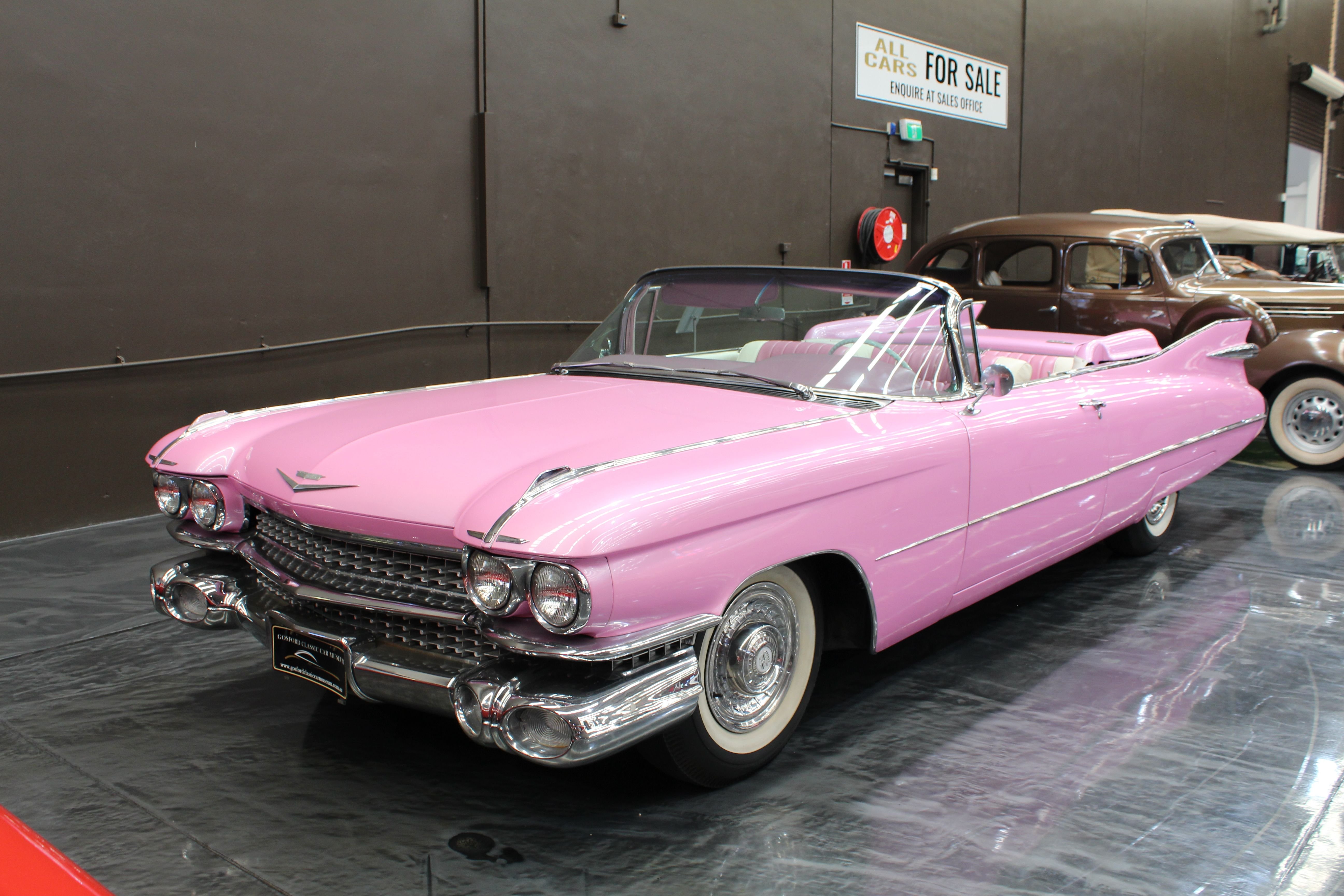 Cadillac 1959 Pink