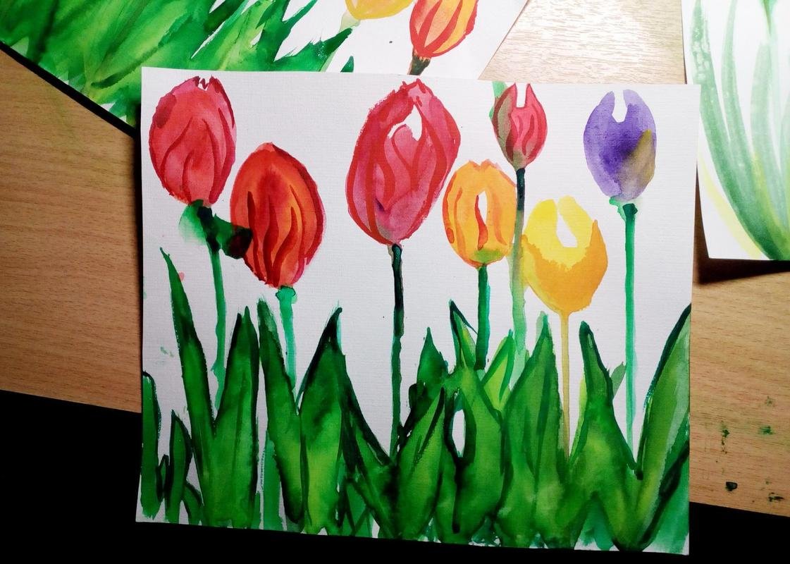 Тюльпаны картинки для детей в детском. Рисование тюльпанов с детьми. Рисование тюльпаны в средней группе. Тюльпаны красками для детей. Рисование красками цветы.