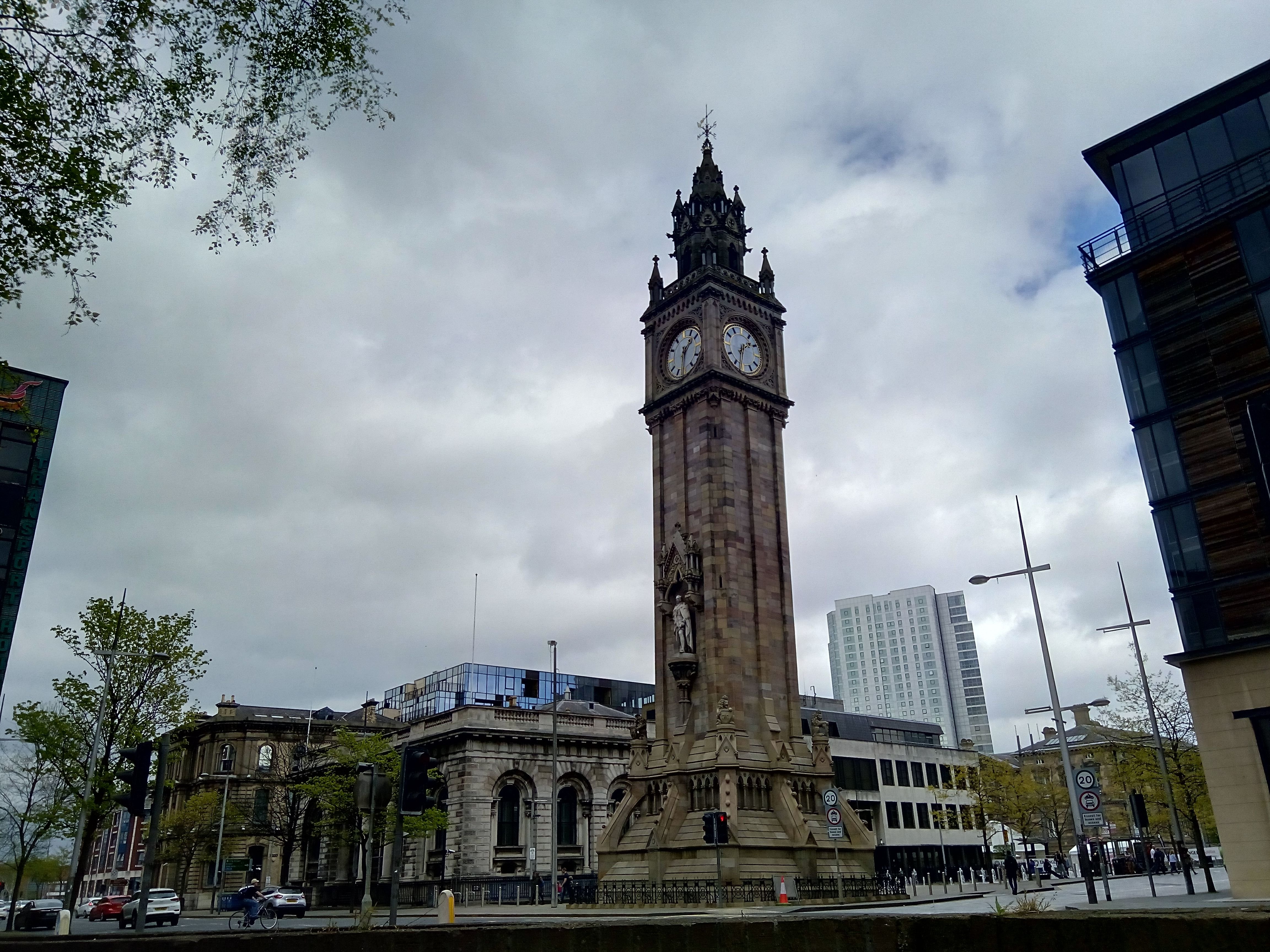 Мемориальные часы. Albert Memorial Clock.