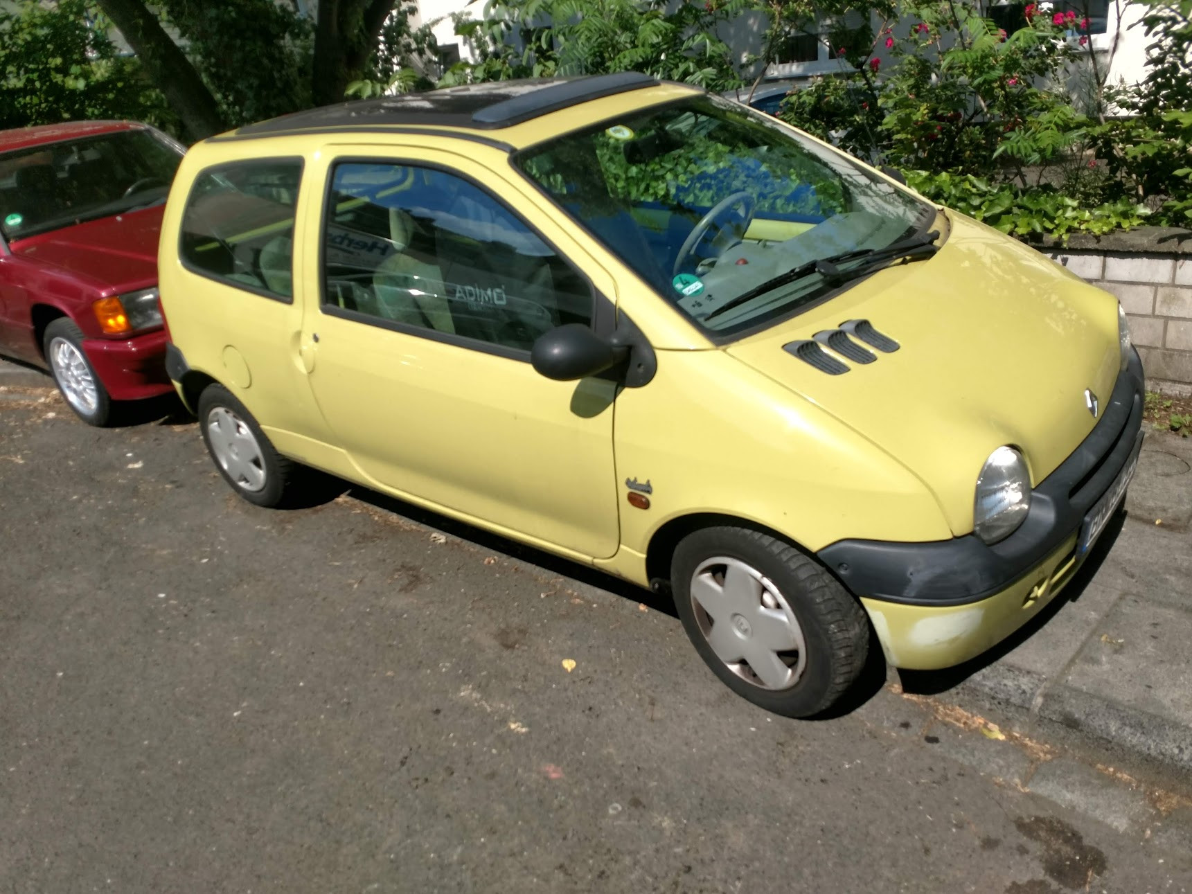 main_image