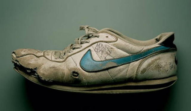 zapatos-nike-rotos-660x550.jpg