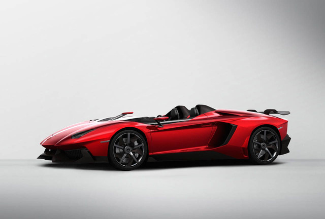 lamborghini-aventador-j-11.jpg