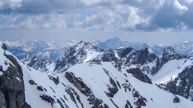 #2 Exploring the Dachstein Glacier in Austria