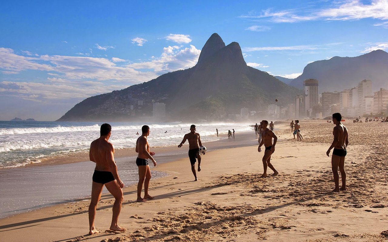 Discover the famous Ipanema Beach, one of the most beautiful beaches in Rio...