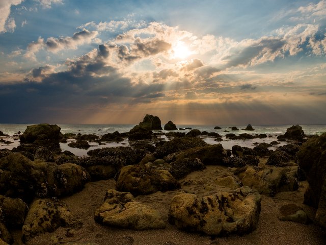 YIAC0108-found-inspirations-a-rocky-sunset-#252a.jpg
