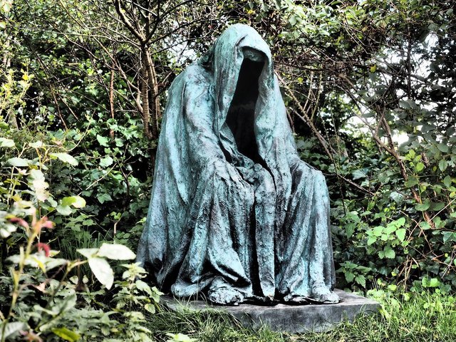 pieta-2851124_1280.jpg