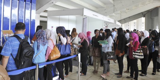 angka-pengangguran-di-sumut-bertambah-11-ribu-orang.jpg