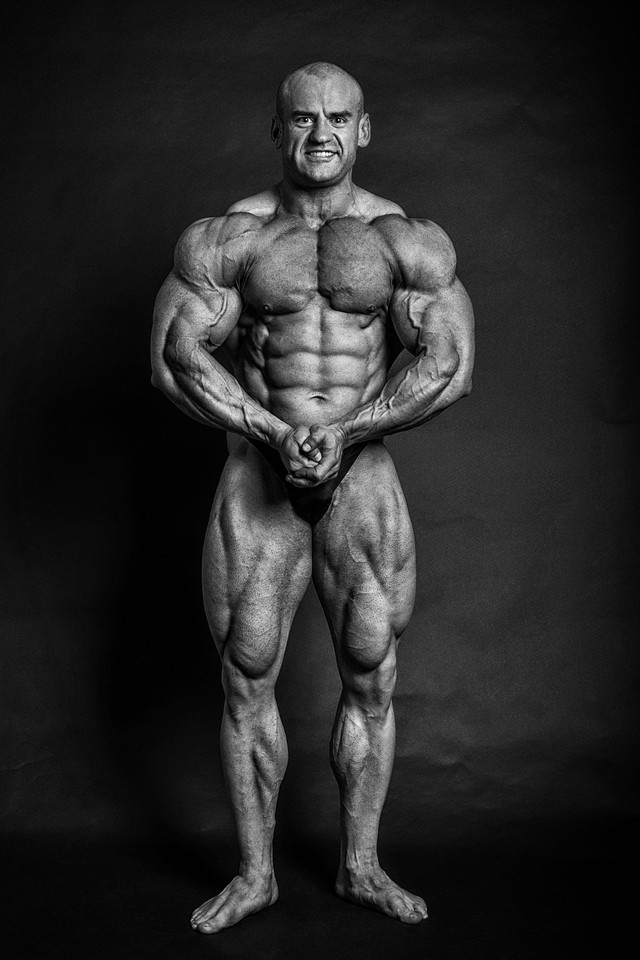 DSC_2404bw.jpg