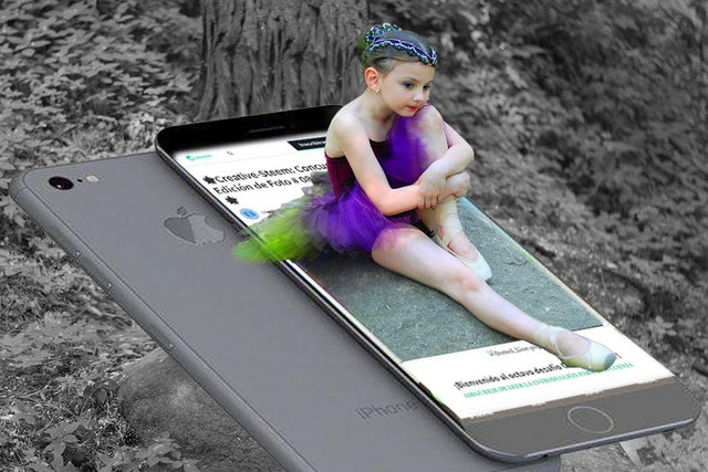 iphone 1.jpg