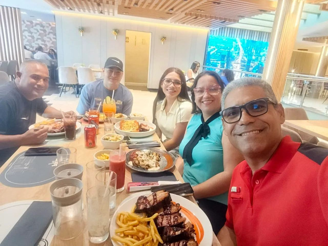 Pork's Grill