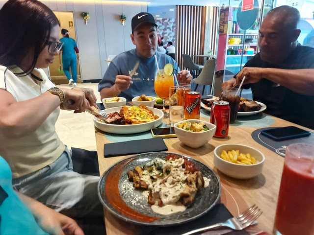 Pork's Grill