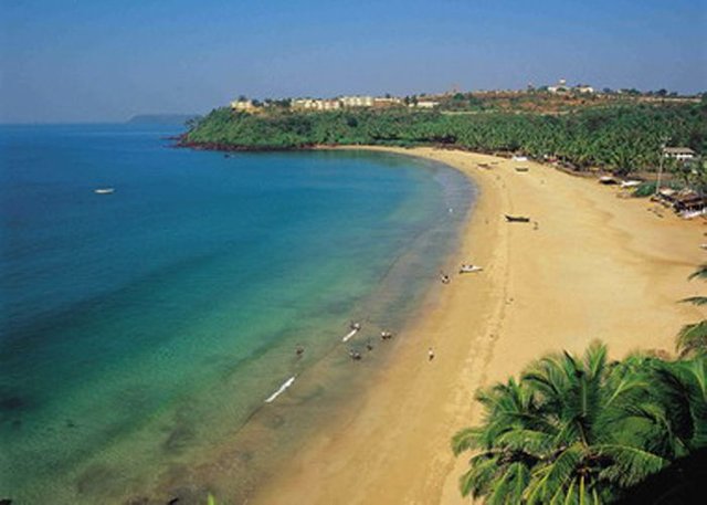 bagmallo-beach-goa-b2.jpg