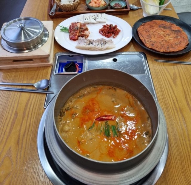 Screenshot_20220511-115428_NAVER.jpg