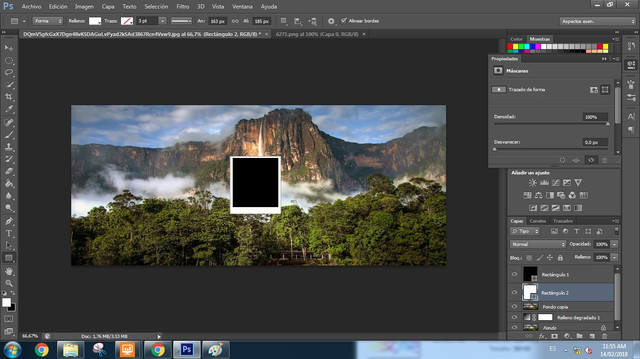 luego nos situamos en la imagen y con la herramienta rectangulo creamos el efecto de fotografia.jpg