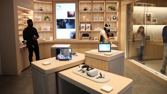 107056197-16516954062022-05-04t200238z_155100977_rc2i0u9j4z0v_rtrmadp_0_meta-retail.jpeg
