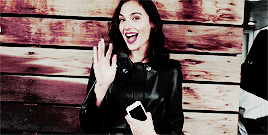 3d52e3fbea8d880d50cf21bc0ddcd7598a95508f_hq.gif