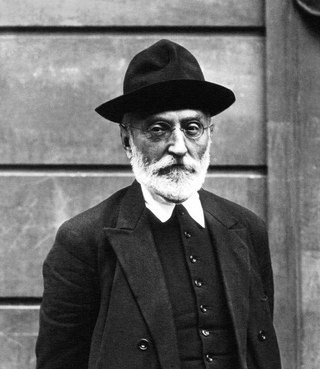 Miguel_de_Unamuno_Meurisse_1925 Bibliothèque nationale de France public domain.jpg
