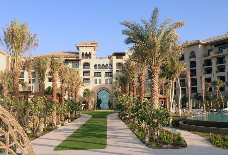 Within month. Фор Сизонс Дубай. Four Seasons Resort Dubai Jumeirah Beach. Four Seasons Dubai Jumeirah. Four Seasons Resort Dubai at Jumeirah Beach 5*.