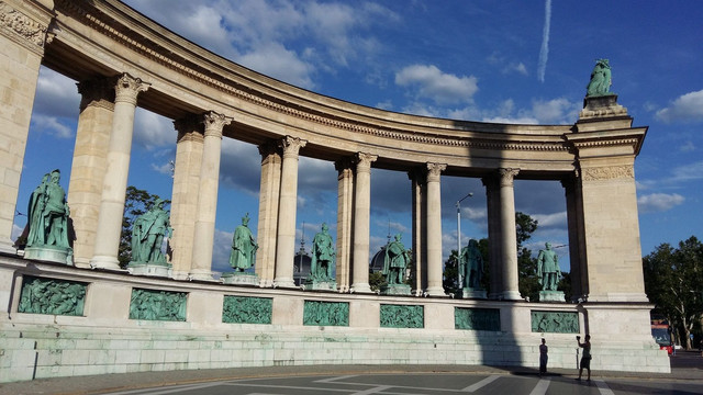 hero square